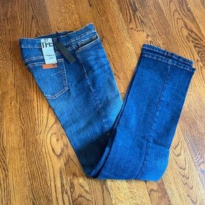 Joe’s Jeans NWT Starlet jeans - bootcut